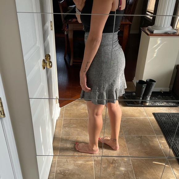 Fit and flare skirt - Picture 2 of 3